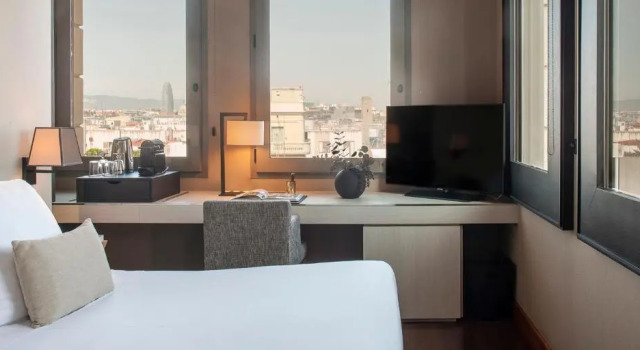 Двухместный номер Deluxe Grand Hotel Central, Small Luxury Hotels