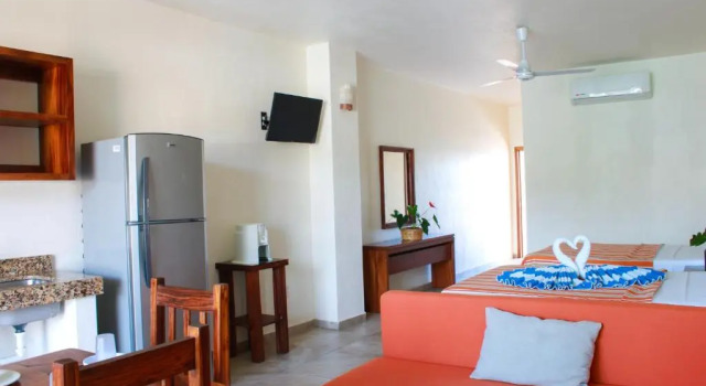 Полулюкс Auroza Resort