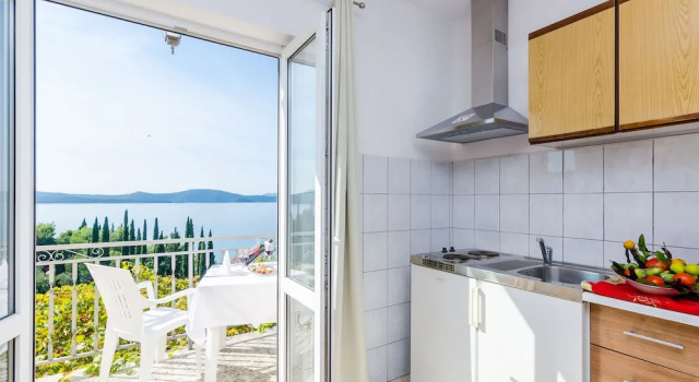 Студия Comfort Apartments Cypress Sea Cove