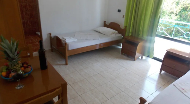Dağ manzaralı Standart çift kişilik oda Blue Saranda Hotel