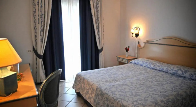 Полулюкс Grand Hotel In Porto Cervo