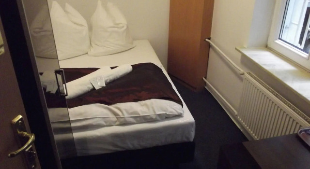 bed4city Szpitalna Street, Забронировать Отель Средместье Варшава