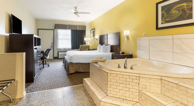 Двухместный люкс Best Western West Monroe Inn