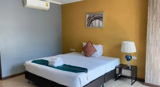 Люкс The Tamnan Pattaya Hotel & Resort
