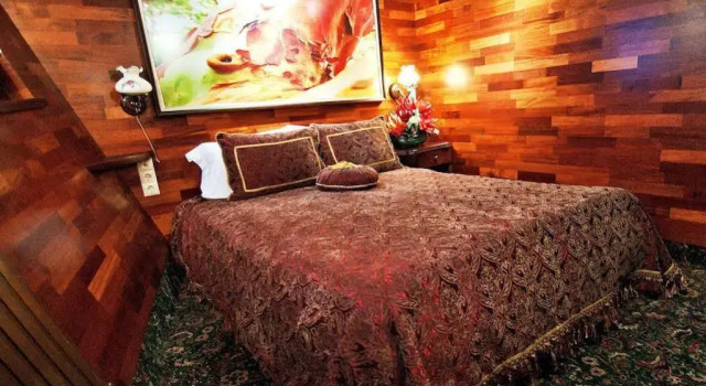 Boatel St Andre, Buchen Sie Hotel Kiew Kyiv Region