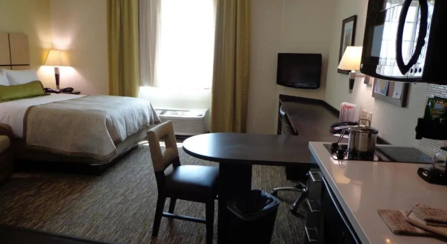 Студия Candlewood Suites Odessa by IHG