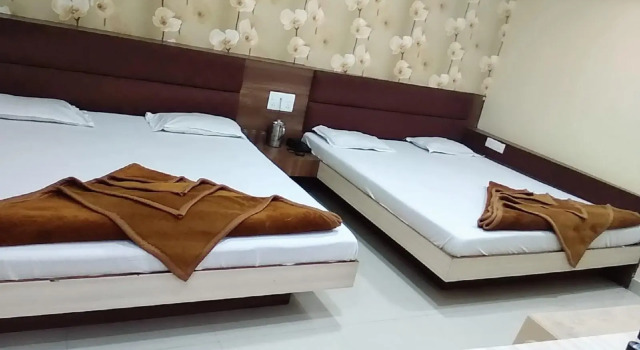 Hotel Manthan Palace, Забронировать Отель Удджайн штат Мадхья-Прадеш