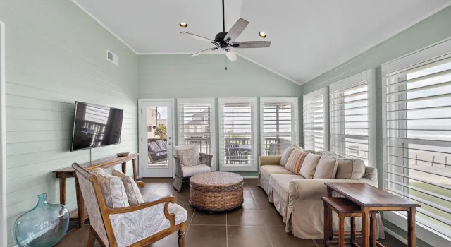 Maree by the Sea by Ryson Vacation Rentals