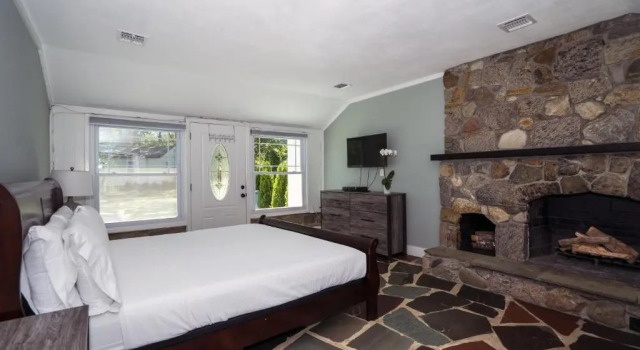 Апартаменты Hamptons Vacation Inn