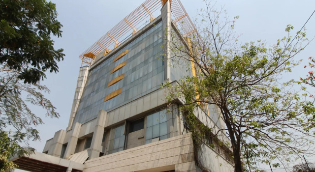 Capital O 35958 Hotel Lake View, Rezerwuj Hotel Hajdarabad 