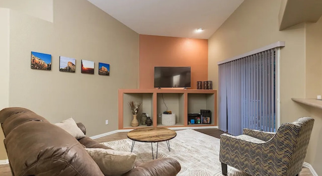 Ravenswood Retreat - 3 Br Home, Забронировать Дом для отпуска  