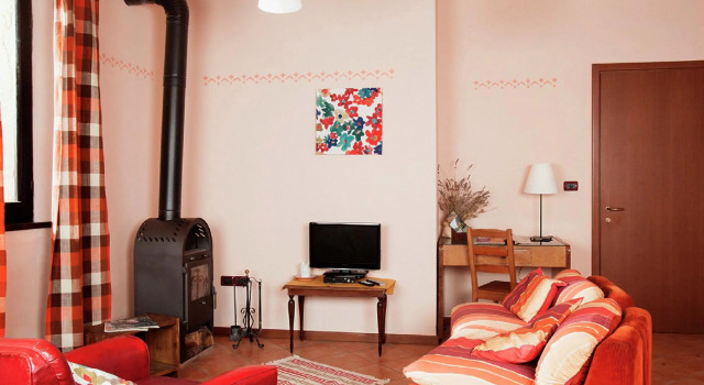 Inviting farmhouse in Cagli with swimming pool, Rezervovat Hotel Cagli 