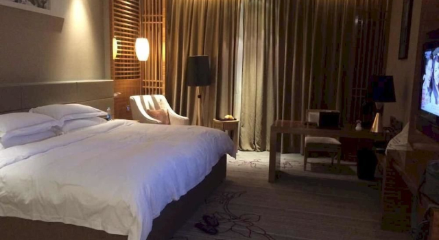 Xing Lun Hotel