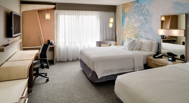 Четырёхместный номер Standard Courtyard St. Louis Airport/Earth City