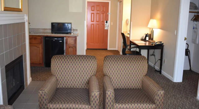Двухместный люкс Best Western Colonial Inn