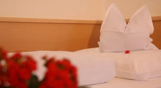 Hotel la Plaza, Забронировать Отель Отели Альта Бадия с парковкой, Парковка