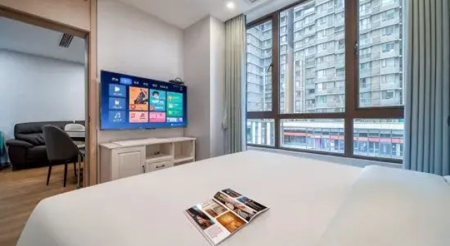 Люкс Deluxe Guiyang Ximan Duocai Hotel (Huanghe Road Beida Ziyuan Binfen Plaza)