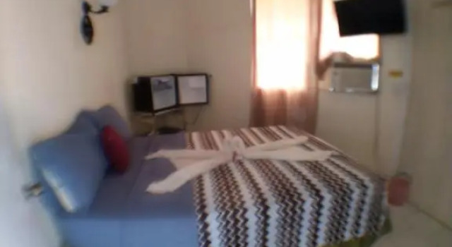 Номер Economy The Red Hut Inn