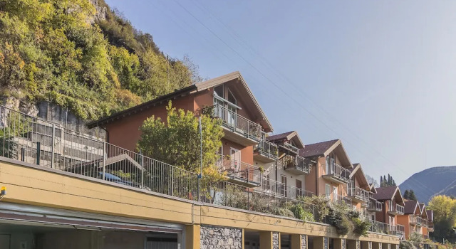 La Dolce Vista, Book Apartment Hotels in Como with a Pool, Swimming Pool