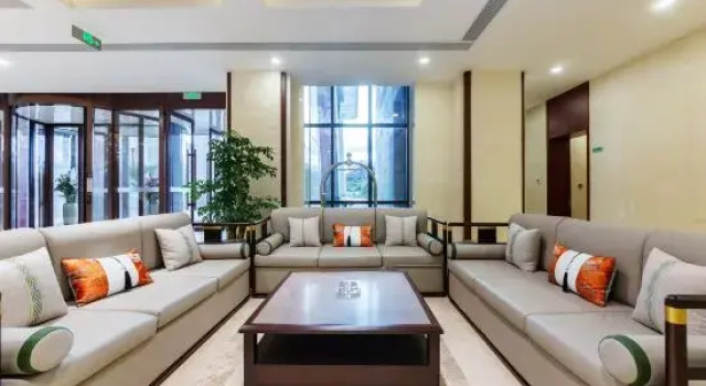Minshan Shangling Airport Hotel, Boek Hotel Gongkar China