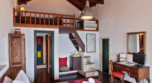 Трёхместный номер Superior с балконом Byzantino Boutique Hotel
