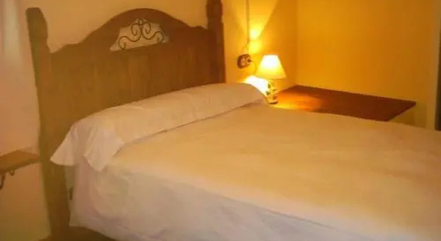 Casa Rural Casa Antiga, Book Hotel Hotels in Valencia Province with a Pool, Swimming Pool