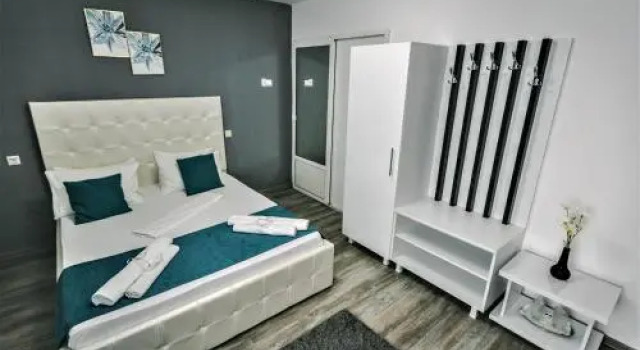 Pensiunea Adriana Straja, Rezervovat Hotel Hotely v Hunedoara s parkováním, Parkování