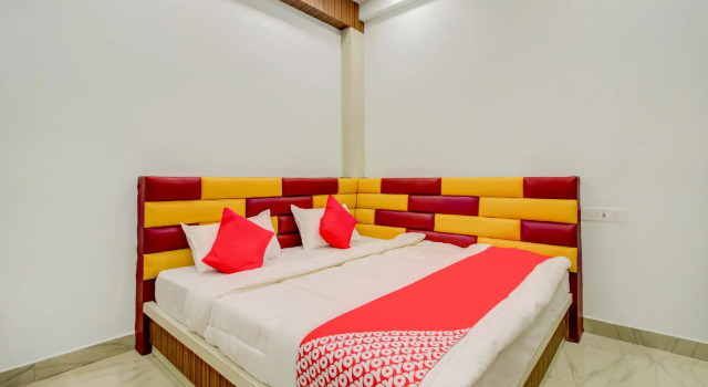 OYO 75887 Rishi Raj Hotel & Resort, Забронировать Курортный отель Отели штата Махараштры 3 звезды, 3*