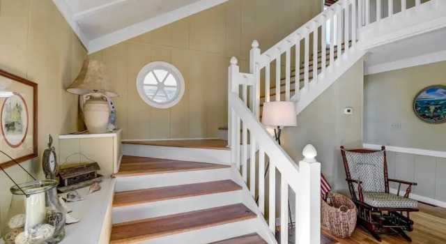 Ocean Isle Beach Home w/ Canal Views, Забронировать Дом для отпуска Ошен-Айл-Бич Северная Каролина