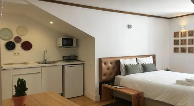 Студия Light Green Apartments - Downtown Lisbon