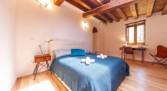 Valuk-Piazza Duomo Charming Apartment, Book Lejlighed Siracusa Syracuse Area