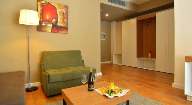 Полулюкс с балконом Sandy Beach Resort