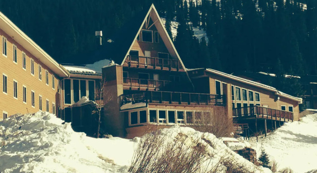 Lodge by The Blue, Rezerwuj Hotel Hotele w Vail Ski z parkingiem, Parking