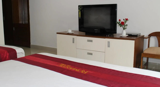 Romantic Hotel, Забронировать Отель Район 7 Хошимин, рядом с Crescent Mall