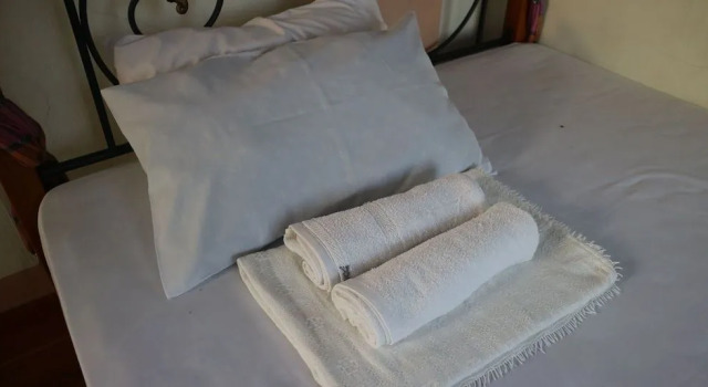 Doña Josefa Aquino Poolside Resort, Забронировать Курортный отель  