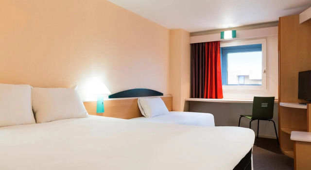 Трёхместный номер Standard ibis Bordeaux Centre Meriadeck