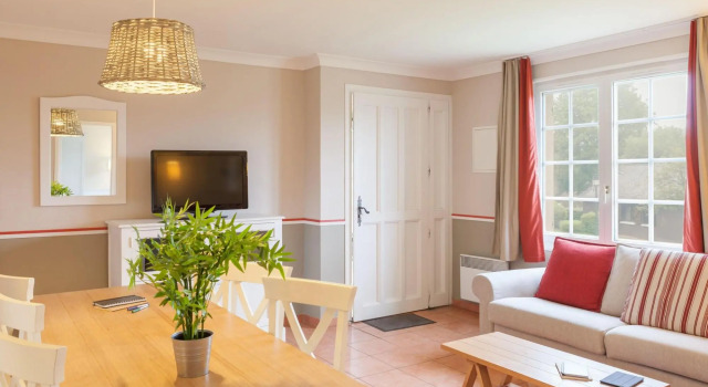 Apartment in Branville With Communal Pool, Забронировать Апартаменты/квартира  
