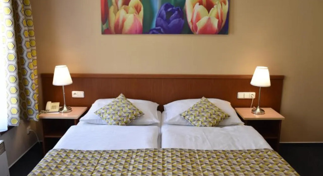 Suite 1 dormitorio Aparthotel Austria Suites
