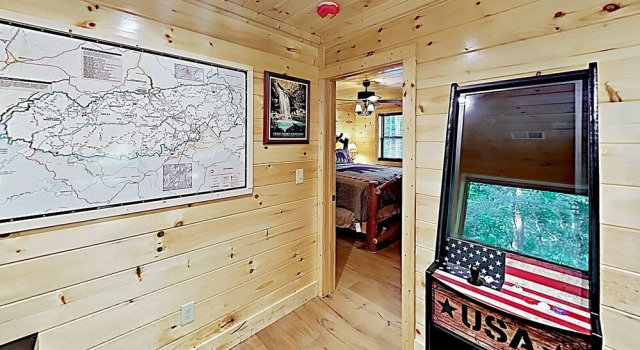 New Listing! All-suite - 1.5 Acres & Hot Tub 2 Bedroom Home, Забронировать Дом для отпуска Коттеджи Роки-Гров, Коттедж