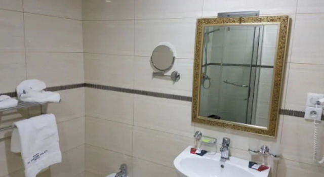 Трёхместный номер Standard Al Mansour Palace