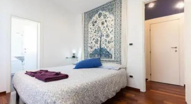 Sunflower Apartment with private terrace parking and lift