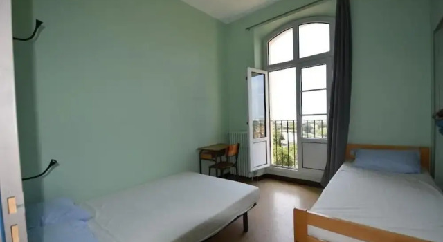 Auberge de Jeunesse HI Marseille Bois-Luzy, Забронировать Хостел Марсель Буш-дю-Рон