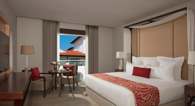 Люкс Preferred Club Dreams Dominicus La Romana Resort & Spa