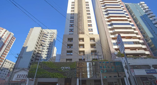 QOYA Hotel Curitiba, Curio Collection by Hilton, Забронировать Отель Батл Куритиба