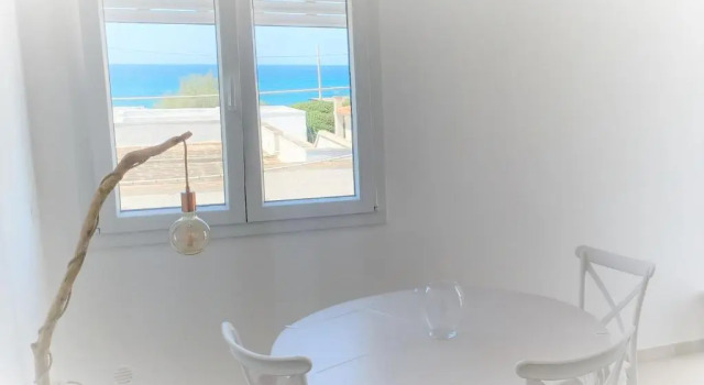 Superior suite cu vedere la mare Petra Bianca