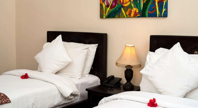 Двухместный номер Deluxe Golden Tulip Stone Town Boutique