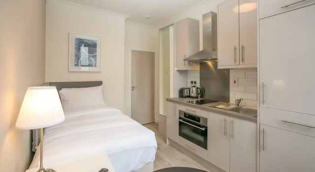 Студия Comfort St Stephen's Green District Apartments 2