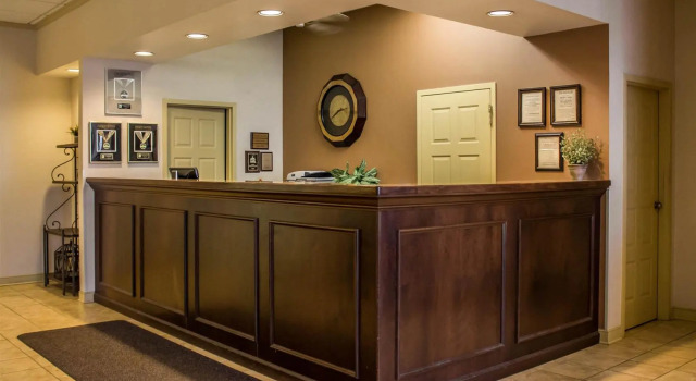 Quality Inn & Suites North, Réserver Hôtel Mansfield Ohio