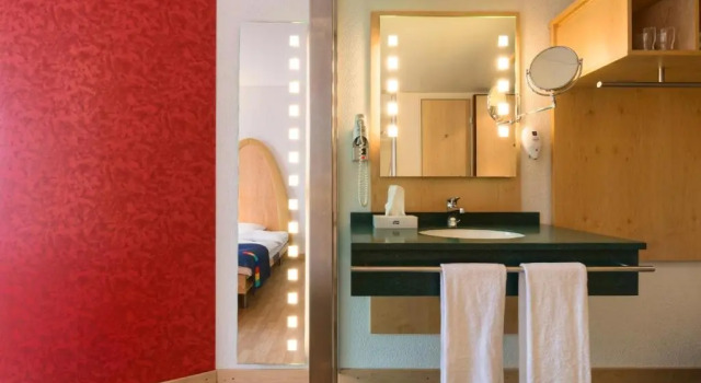 Двухместный номер B&B HOTEL Lully 3 Lakes