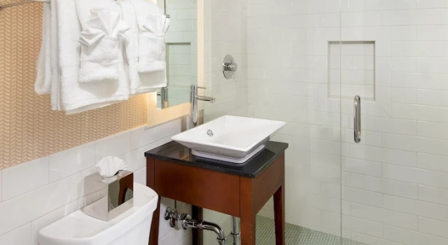 Двухместный номер Standard с балконом Cormorant Boutique Hotel